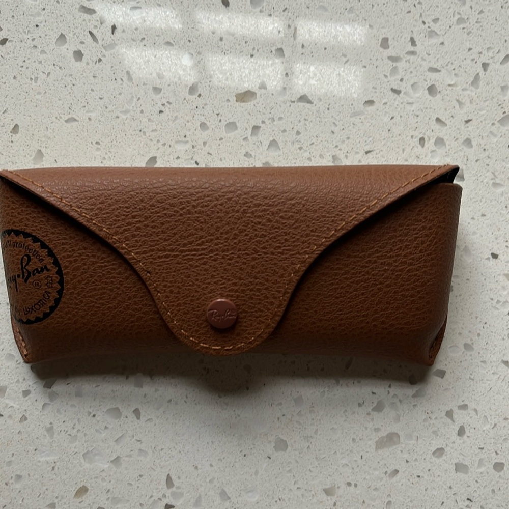 Ray-Ban sunglasses case for women’s glasses